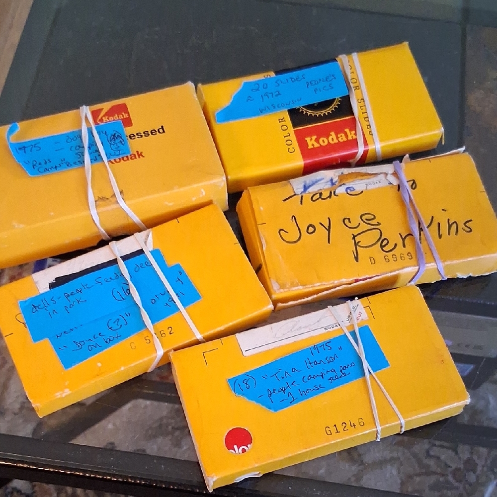 VINTAGE KODAK COLOR PHOTO SLIDES OF WISCONSIN